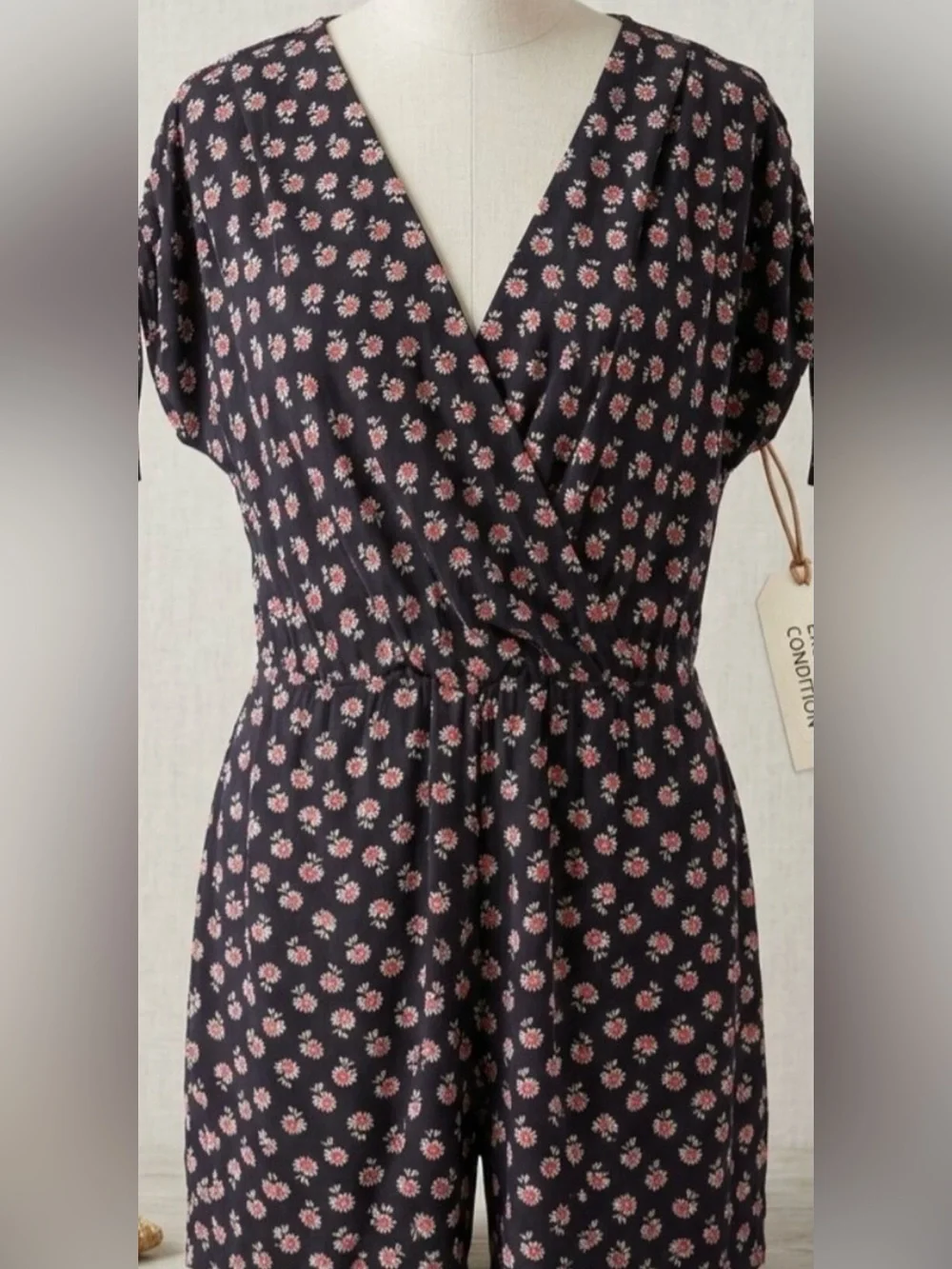 Lane Bryant Navy Romper with Pink/Orange Floral Print Size-14-16